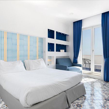 Hotel Bougainville Positano Exterior foto