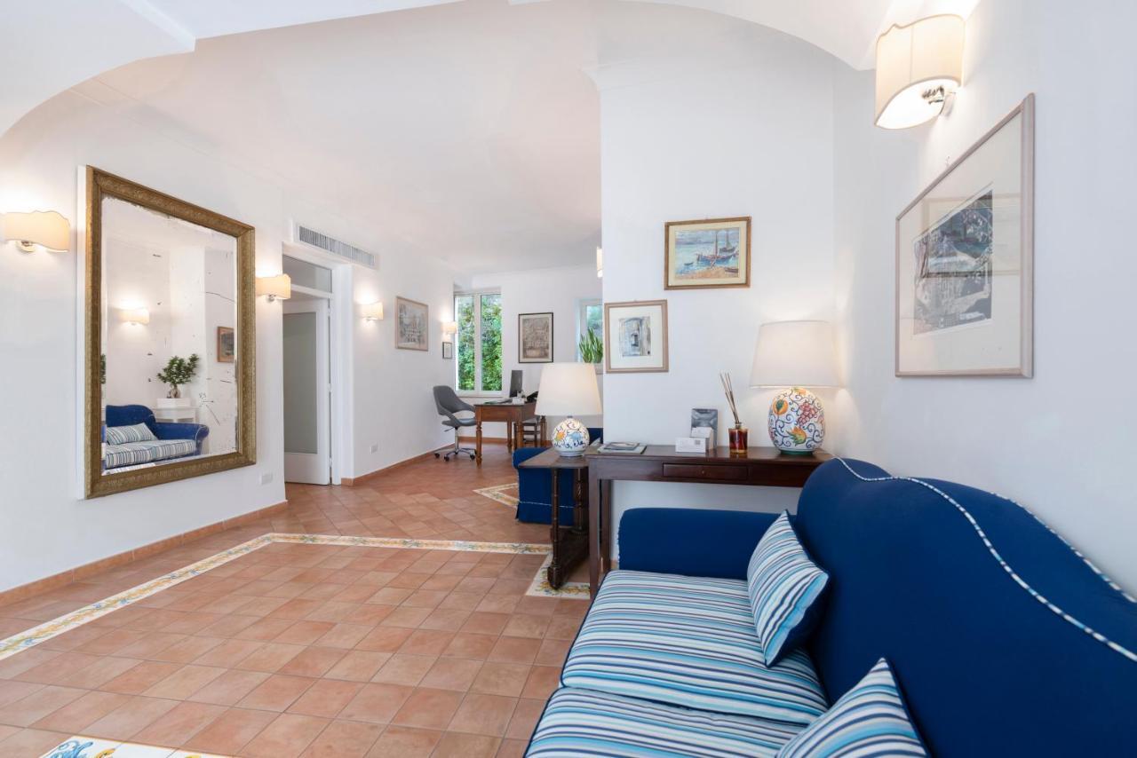 Hotel Bougainville Positano Exterior foto